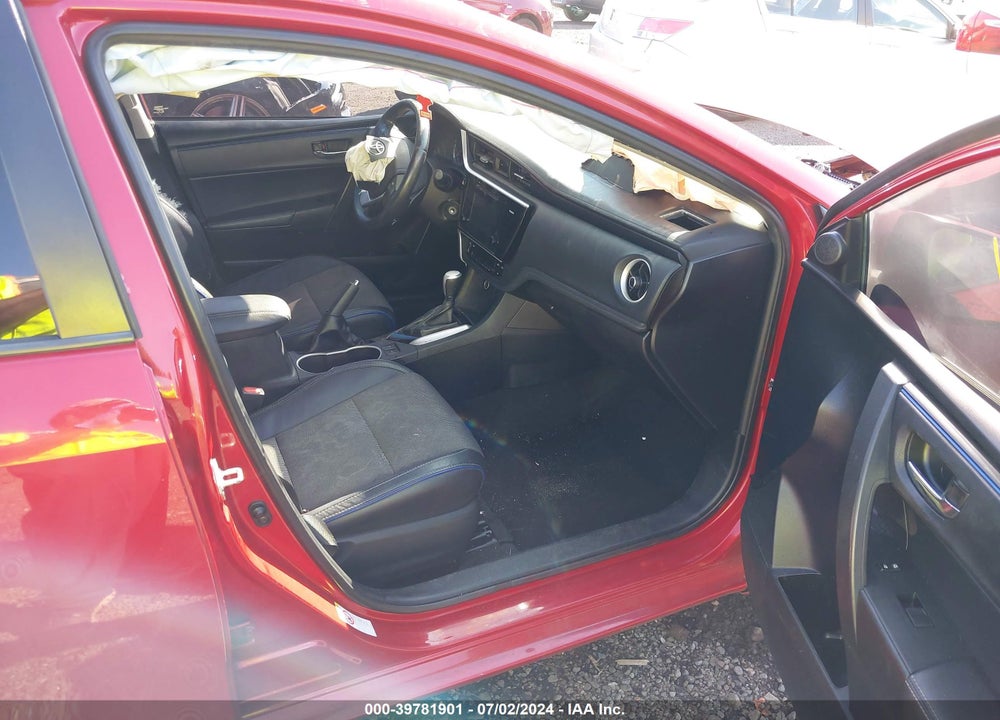 2017 TOYOTA COROLLA SE VIN: 2T1BURHE1HC829825