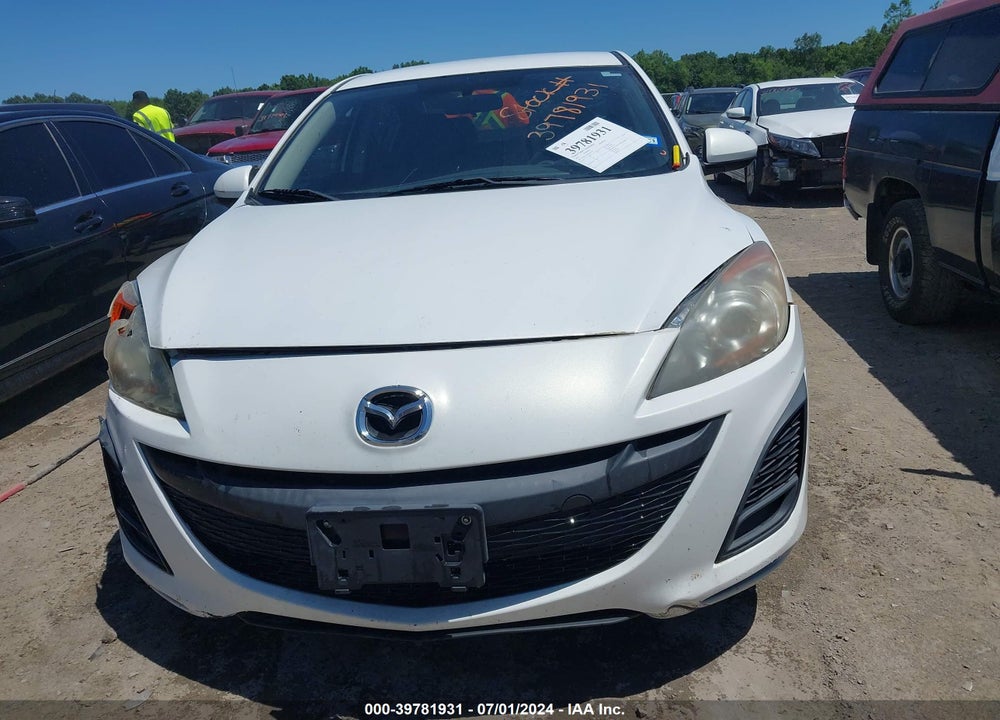 2011 MAZDA 3 I SPORT VIN: JM1BL1UF9B1495509