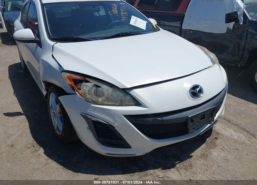 2011 MAZDA 3 I SPORT VIN: JM1BL1UF9B1495509