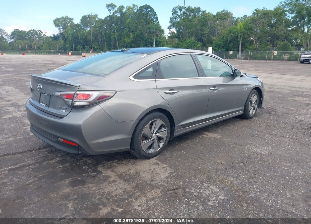 2017 HYUNDAI SONATA HYBRID LIMITED VIN: KMHE34L33HA067865
