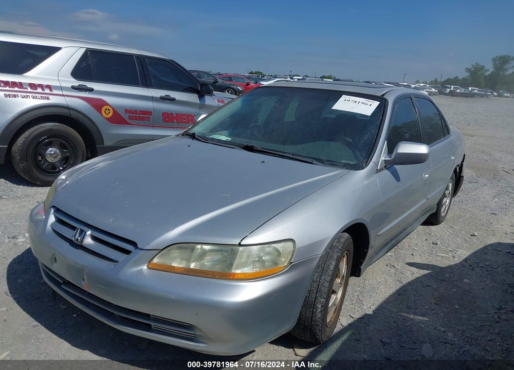 2002 HONDA ACCORD 2.3 EX/2.3 SE VIN: 1HGCG66892A126493