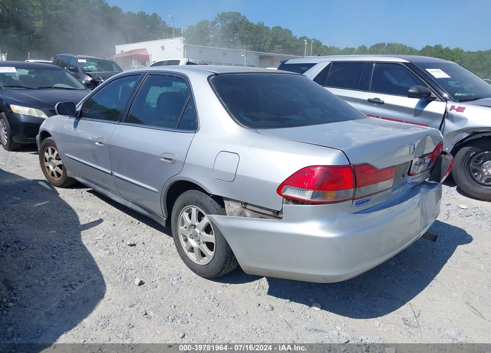 2002 HONDA ACCORD 2.3 EX/2.3 SE VIN: 1HGCG66892A126493