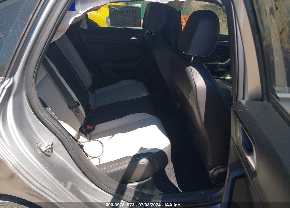 2019 VOLKSWAGEN JETTA 1.4T R-LINE/1.4T S/1.4T SE VIN: 3VWCB7BU3KM242195