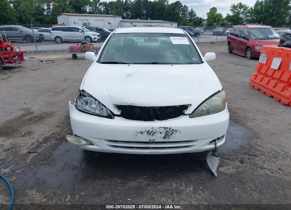 2002 TOYOTA CAMRY SE VIN: 4T1BE32K42U052605
