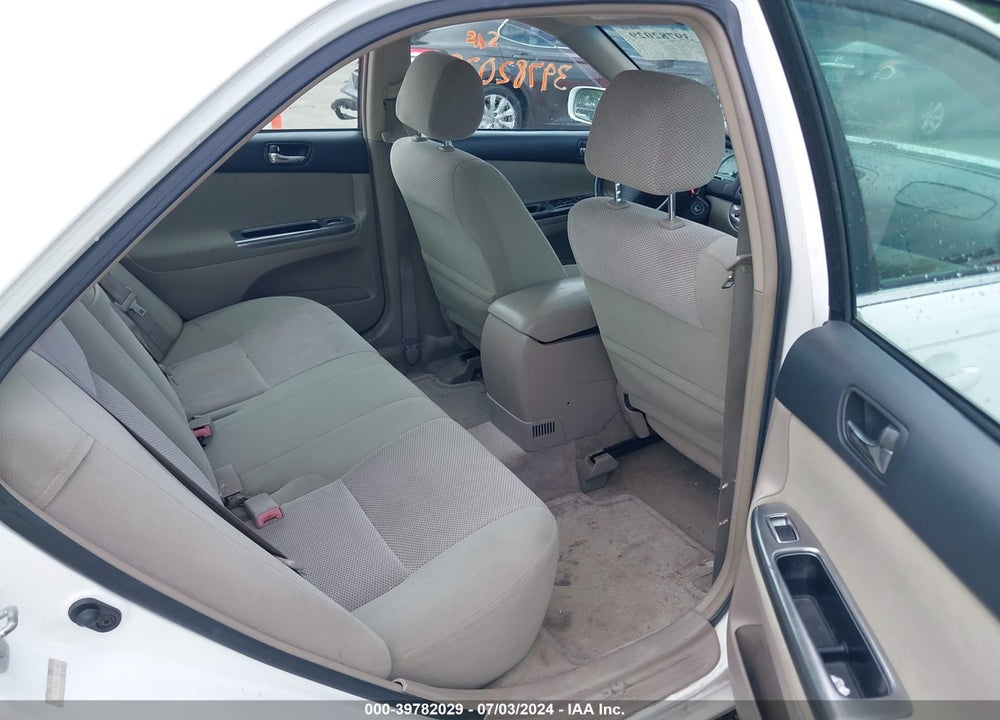 2002 TOYOTA CAMRY SE VIN: 4T1BE32K42U052605