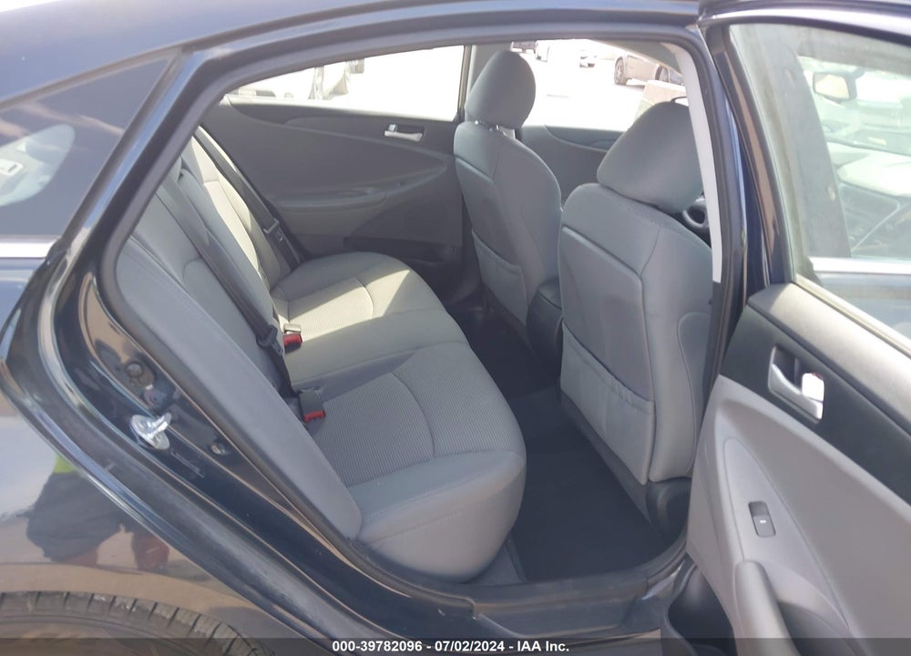 2014 HYUNDAI SONATA VIN: 5NPEB4AC6EH915462