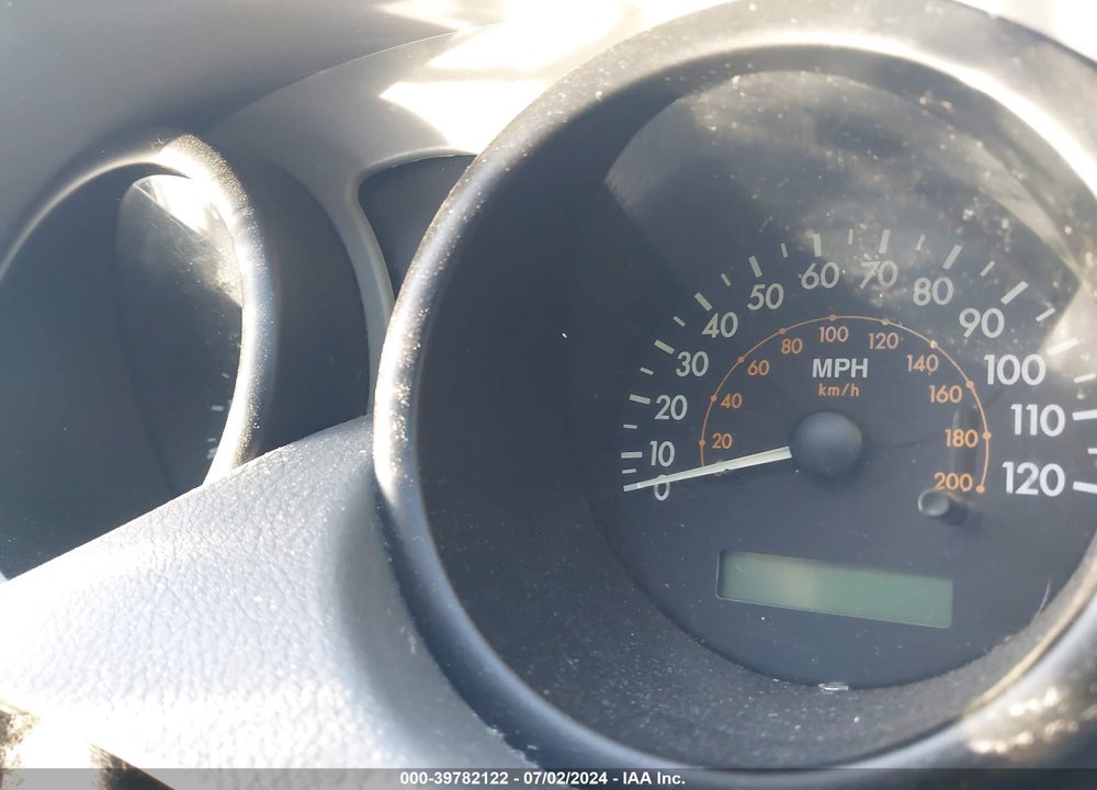 2004 CHEVROLET AVEO LS VIN: KL1TJ52624B154431