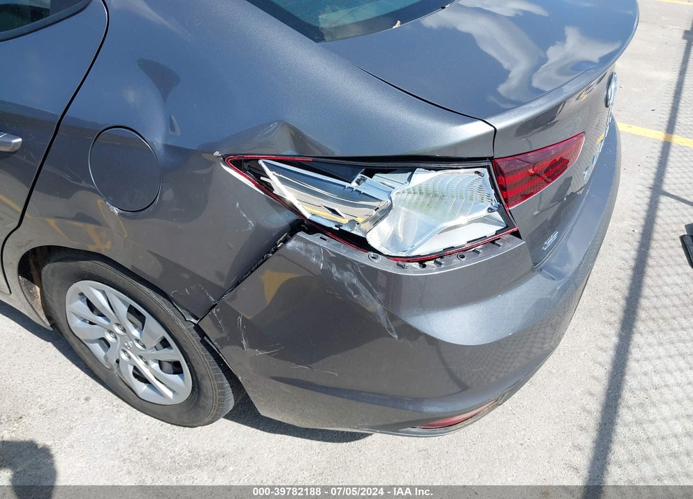 2019 HYUNDAI ELANTRA SE VIN: 5NPD74LF9KH490738