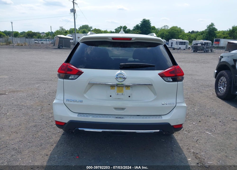 2019 NISSAN ROGUE SV VIN: JN8AT2MV6KW389065