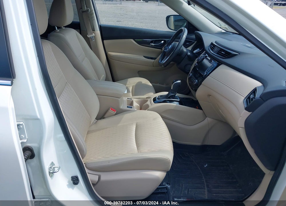 2019 NISSAN ROGUE SV VIN: JN8AT2MV6KW389065