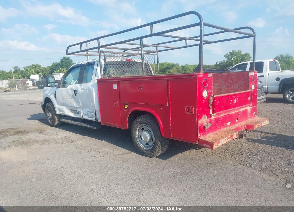 2017 FORD F-250 XL VIN: 1FT7X2A68HED64898
