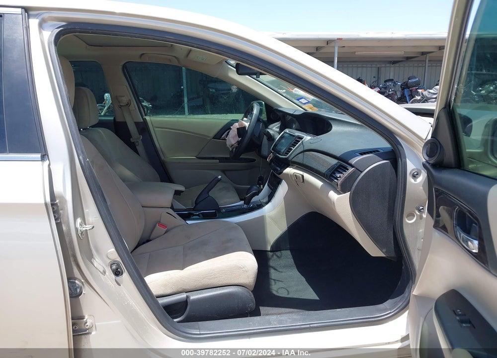 2016 HONDA ACCORD EX VIN: 1HGCR2F77GA045722
