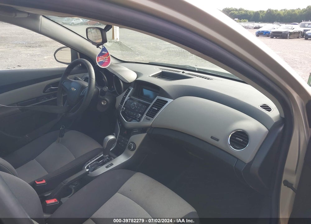 2014 CHEVROLET CRUZE LS AUTO VIN: 1G1PA5SG7E7301844