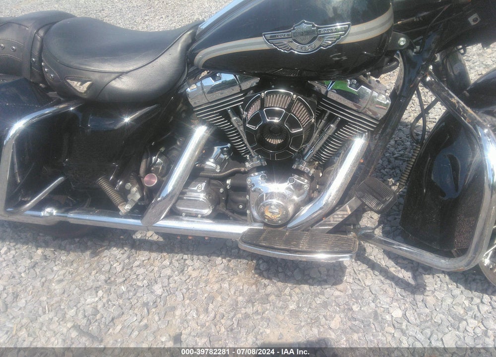 2003 HARLEY-DAVIDSON FLHPI VIN: 1HD1FHW143Y731486