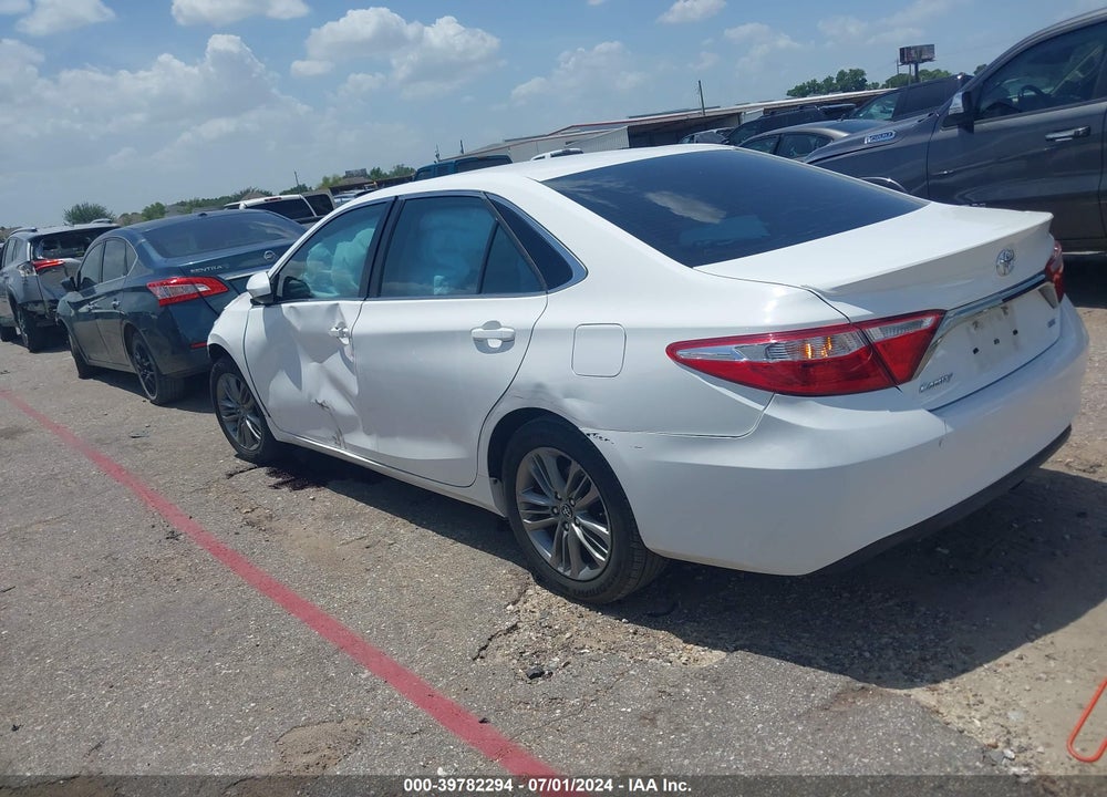 2015 TOYOTA CAMRY SE VIN: 4T1BF1FKXFU019285