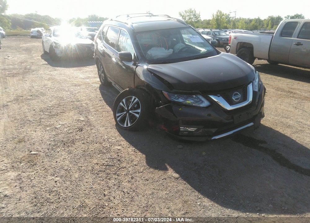 2017 NISSAN ROGUE SL VIN: JN8AT2MV8HW279224