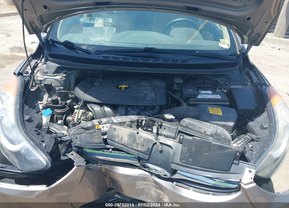 2013 HYUNDAI ELANTRA GLS VIN: 5NPDH4AE9DH237008