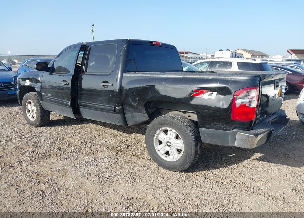 2009 CHEVROLET SILVERADO 1500 LT VIN: 3GCEK23359G211379