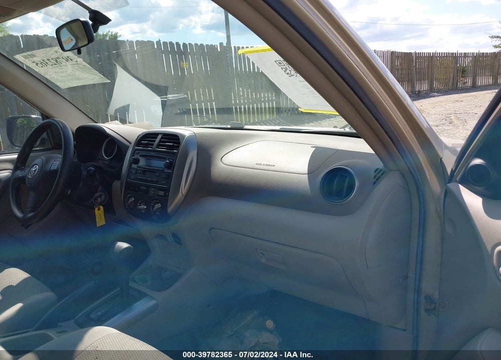 2005 TOYOTA RAV4 VIN: JTEGD20VX50066987