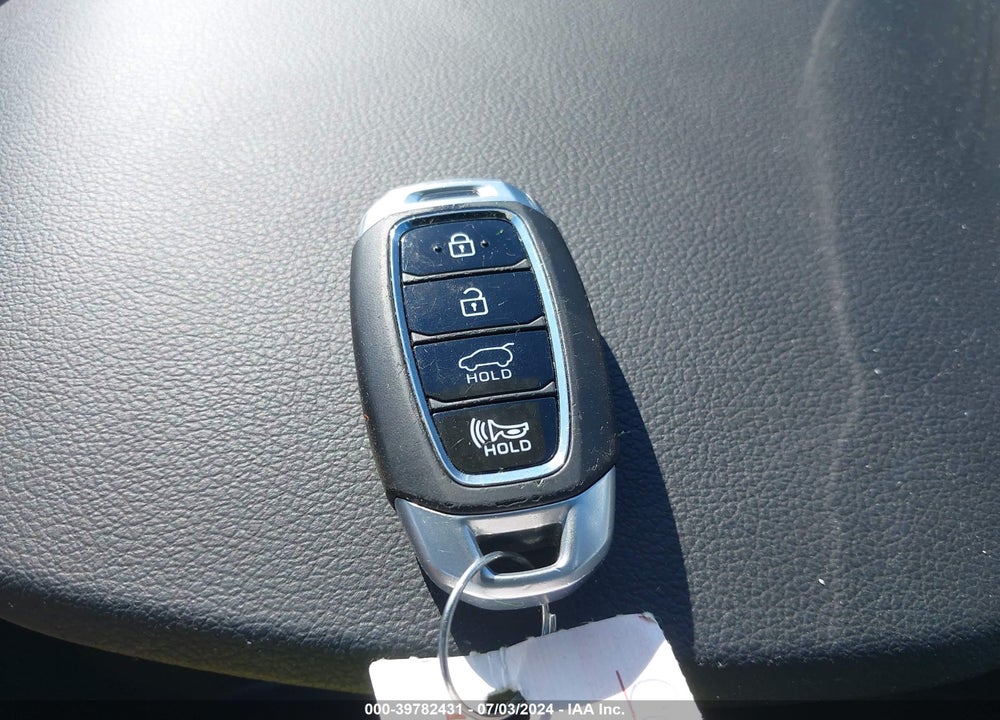 2019 HYUNDAI SANTA FE SEL VIN: 5NMS3CAD3KH079914