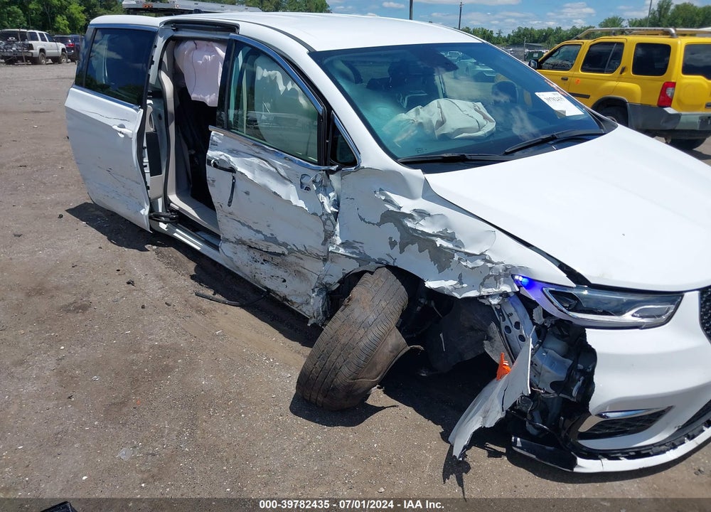 2023 CHRYSLER PACIFICA TOURING L VIN: 2C4RC1BG0PR534789