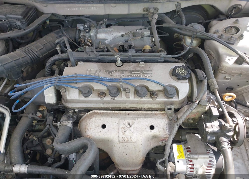 1999 HONDA ACCORD LX VIN: 1HGCG5648XA141551