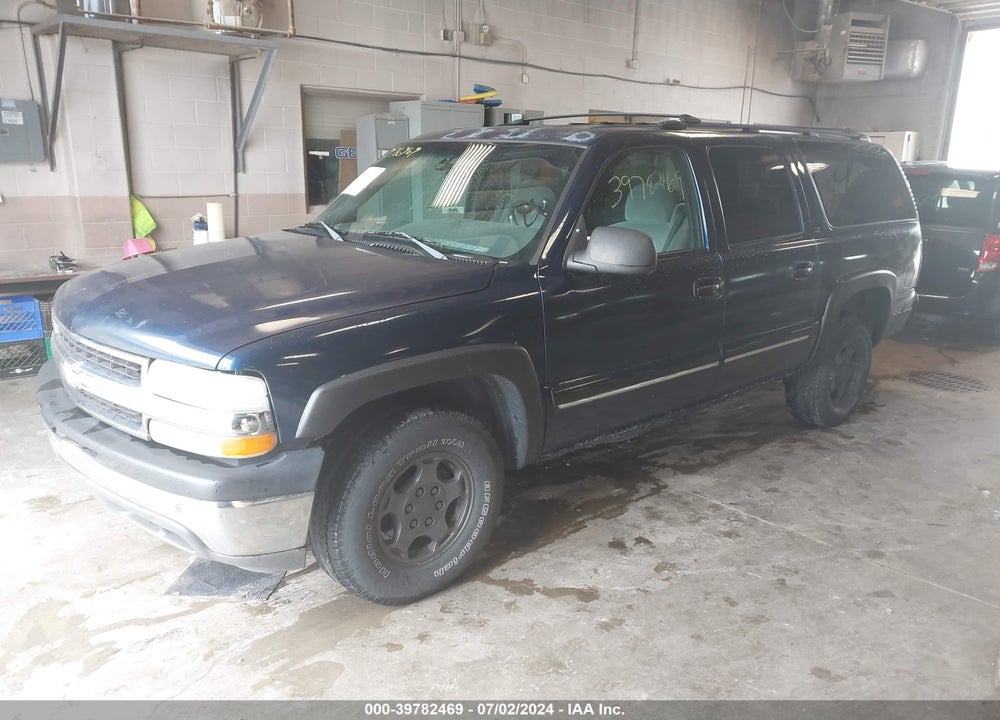 2001 CHEVROLET SUBURBAN 1500 LS VIN: 1GNEC16T21J201521