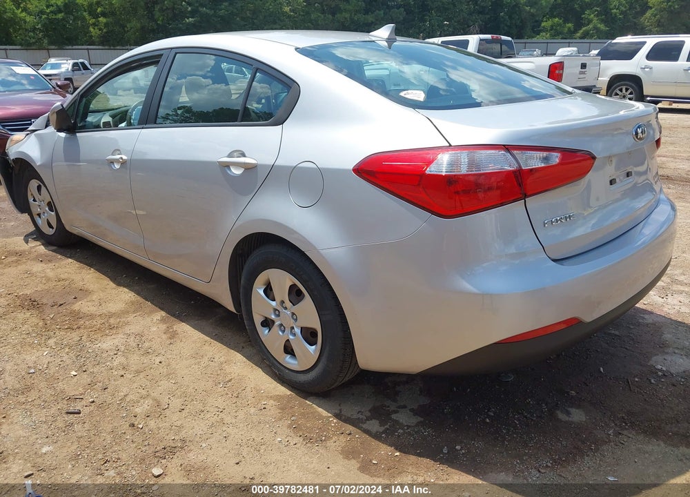 2015 KIA FORTE LX VIN: KNAFK4A6XF5400994
