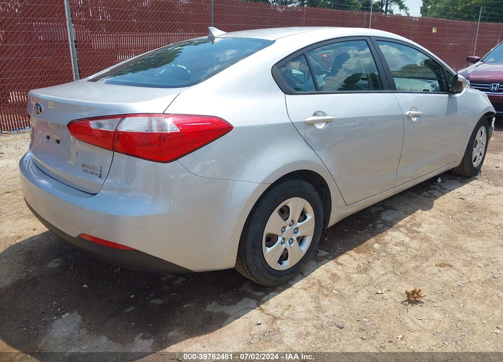 2015 KIA FORTE LX VIN: KNAFK4A6XF5400994