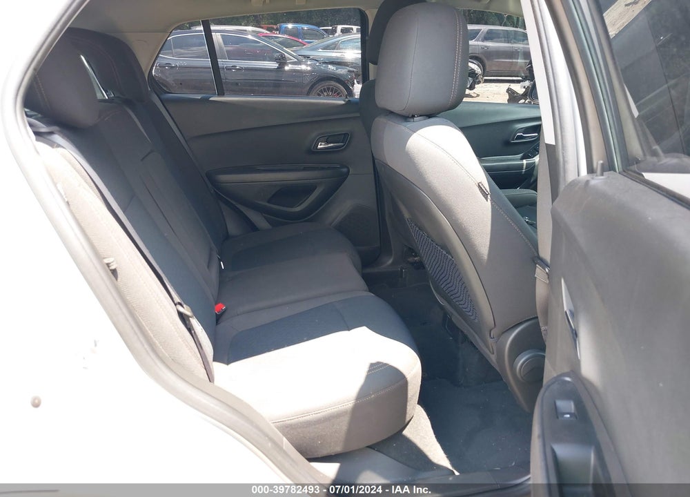 2020 CHEVROLET TRAX FWD LS VIN: KL7CJKSB6LB310244