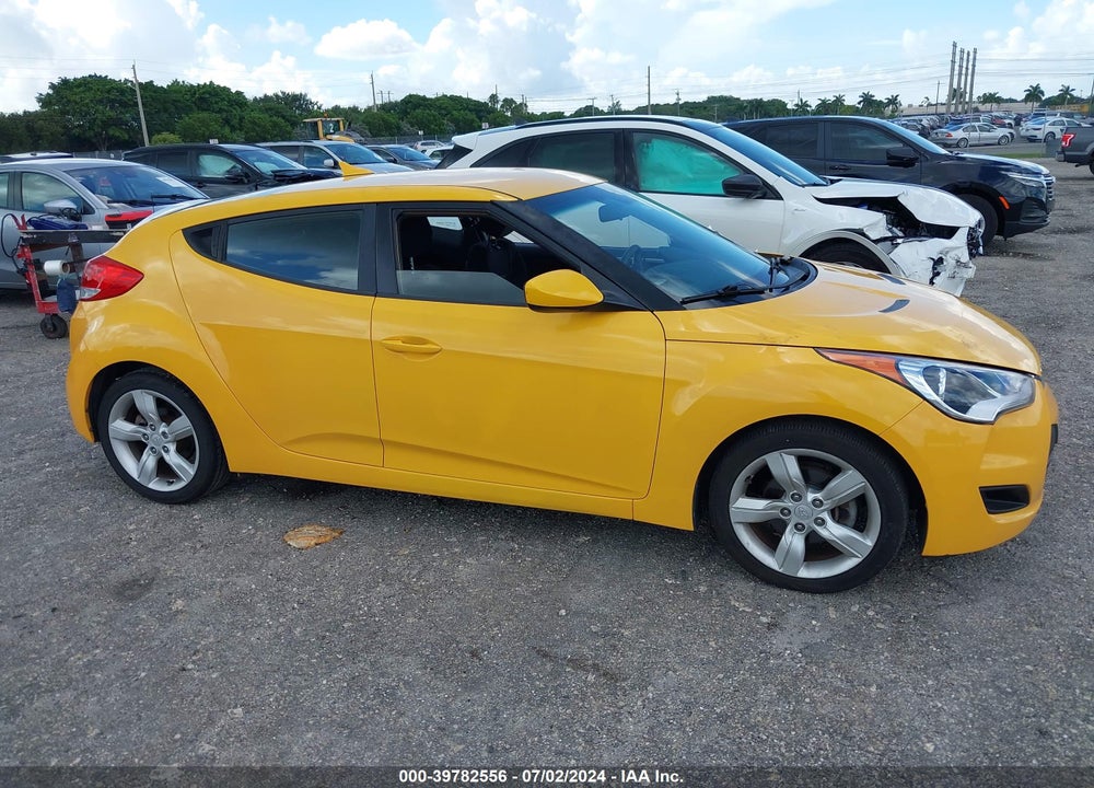 2015 HYUNDAI VELOSTER VIN: KMHTC6AD8FU234070