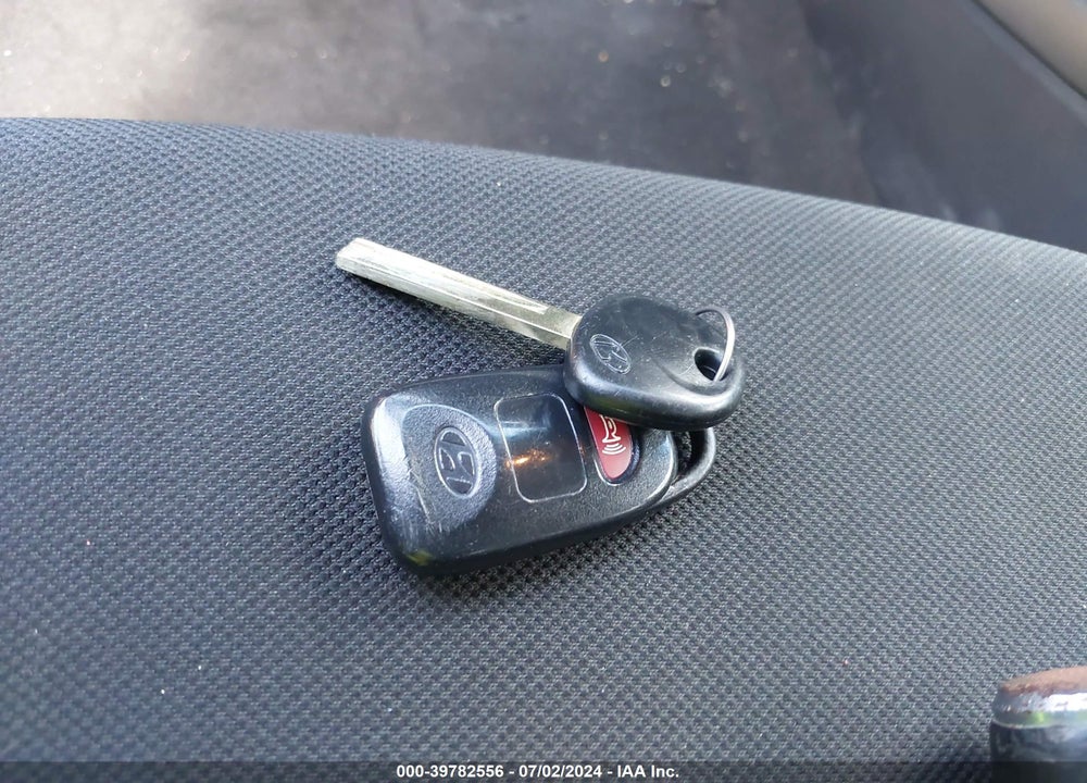2015 HYUNDAI VELOSTER VIN: KMHTC6AD8FU234070
