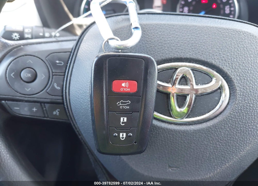 2019 TOYOTA RAV4 HYBRID XLE VIN: 2T3RWRFV3KW026605