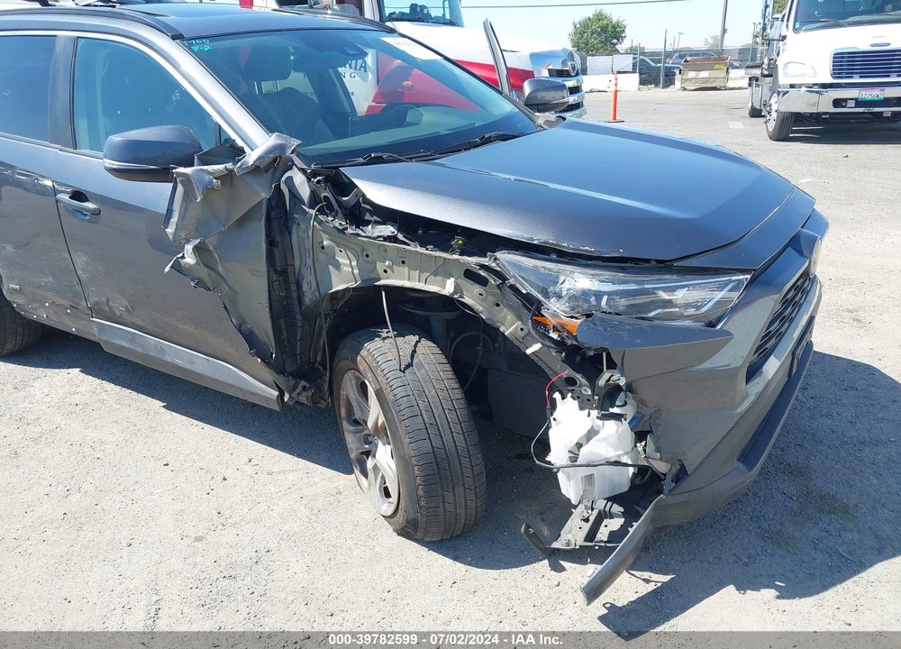 2019 TOYOTA RAV4 HYBRID XLE VIN: 2T3RWRFV3KW026605