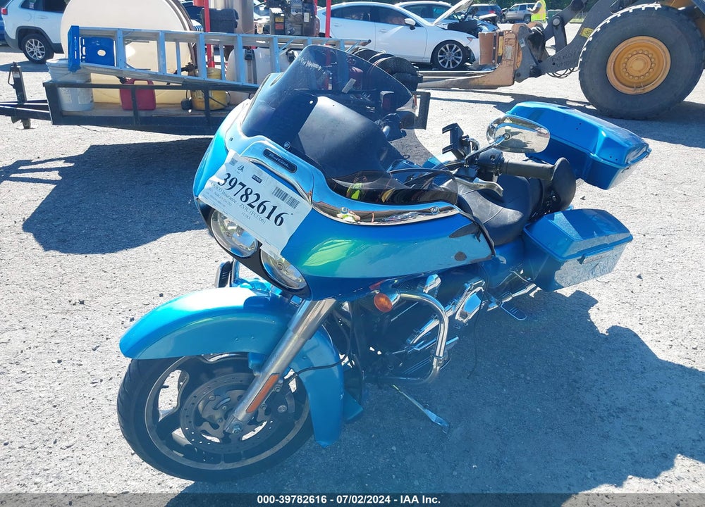 2011 HARLEY-DAVIDSON FLTRX VIN: 1HD1KH414BB651380