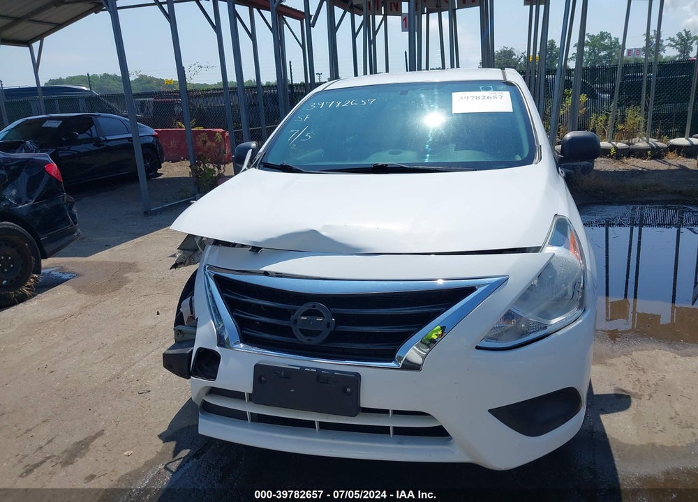 2015 NISSAN VERSA 1.6 S+ VIN: 3N1CN7APXFL919439