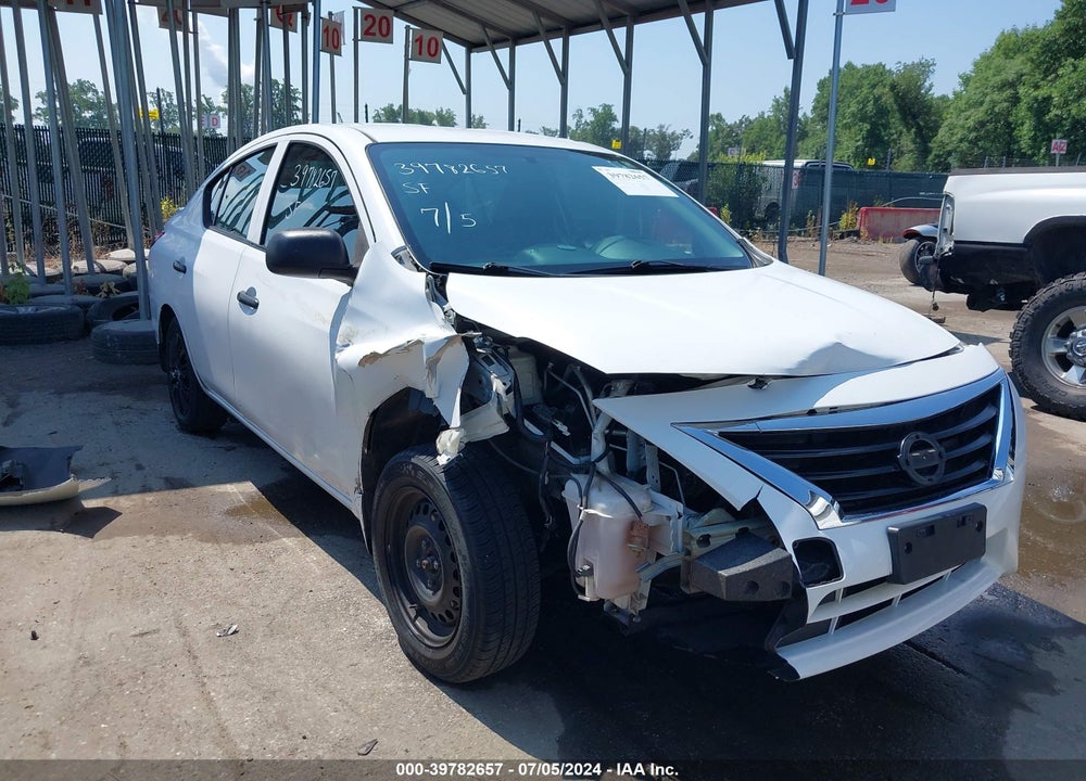 2015 NISSAN VERSA 1.6 S+ VIN: 3N1CN7APXFL919439