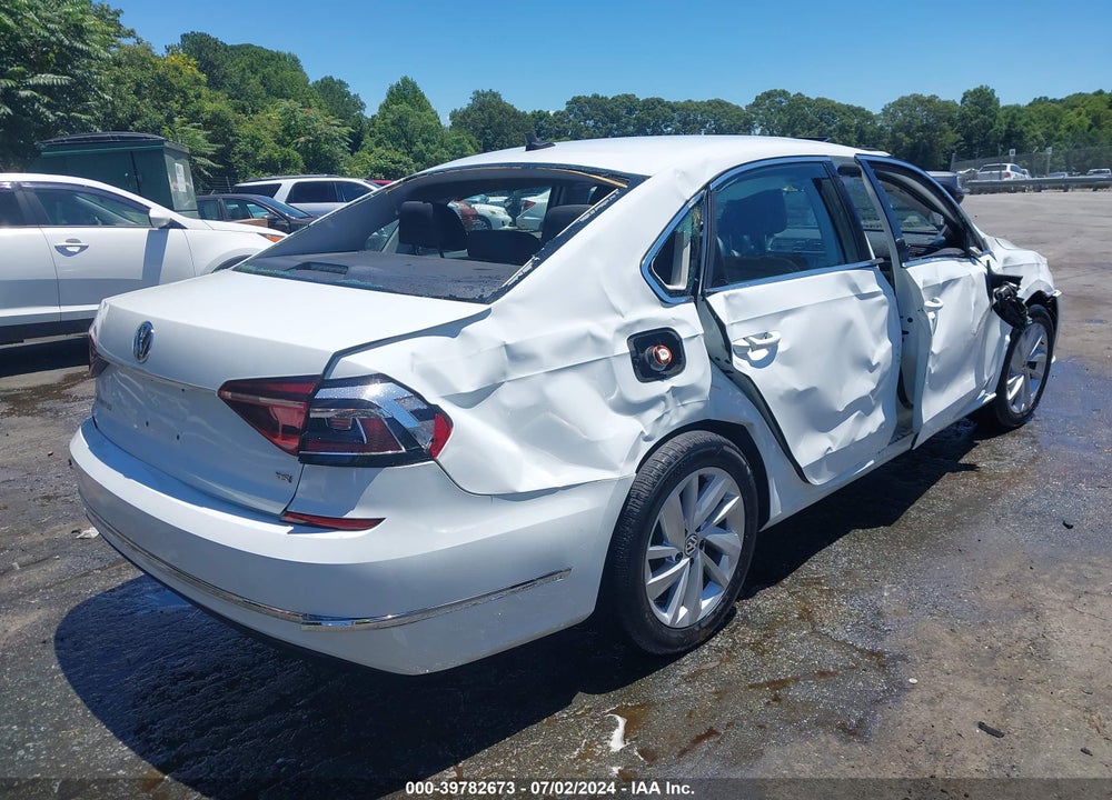 2018 VOLKSWAGEN PASSAT 2.0T SE VIN: 1VWBA7A33JC049777
