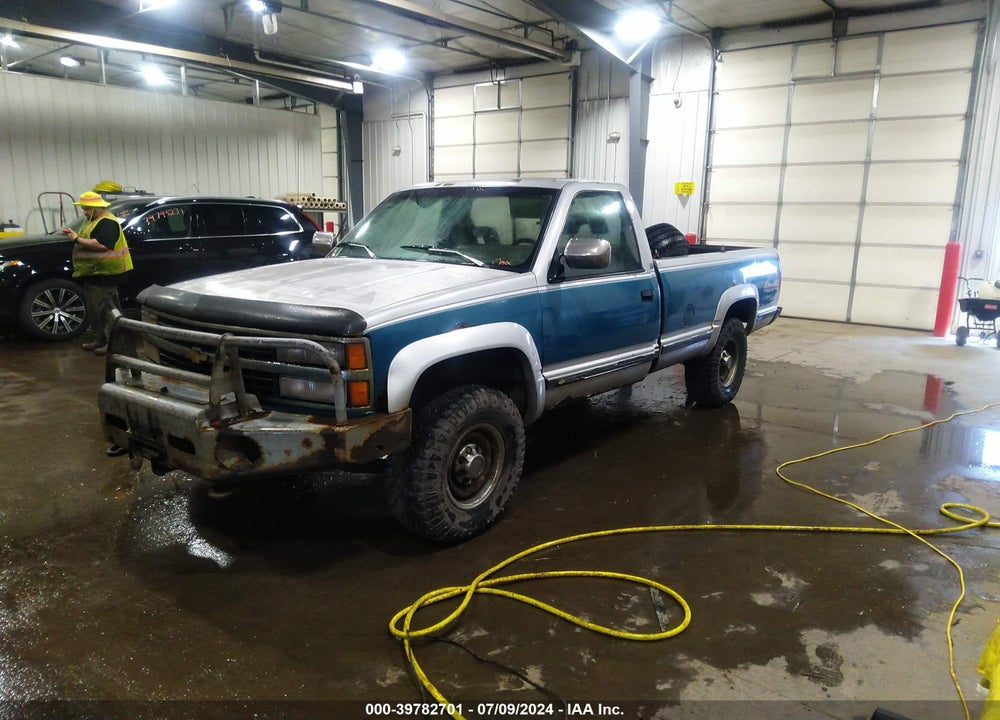 1993 CHEVROLET GMT-400 K2500 VIN: 1GCGK24K8PE232925