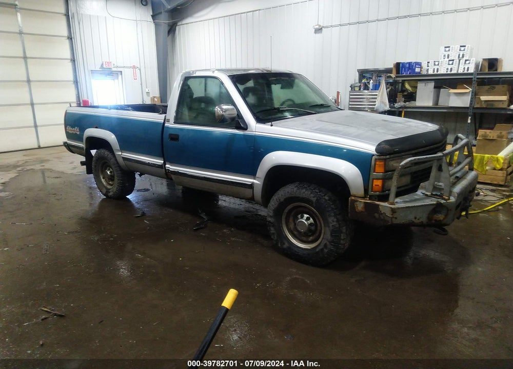 1993 CHEVROLET GMT-400 K2500 VIN: 1GCGK24K8PE232925