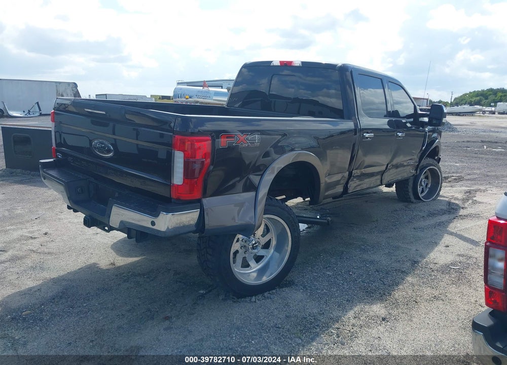 2018 FORD F-350 LARIAT VIN: 1FT8W3BT3JEB17683
