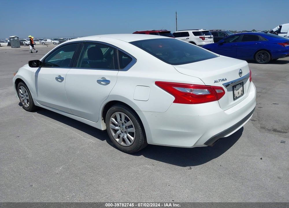 2016 NISSAN ALTIMA VIN: 1N4AL3AP9GN317187