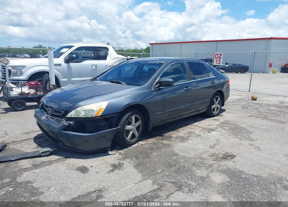 2004 HONDA ACCORD 2.4 EX VIN: 1HGCM56884A097641