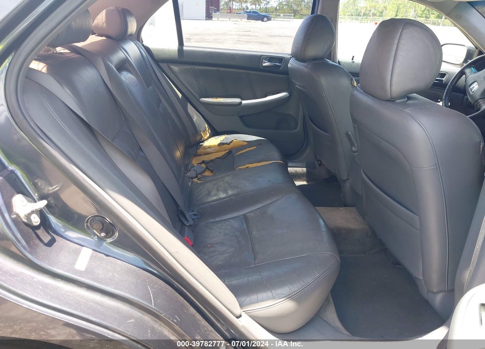 2004 HONDA ACCORD 2.4 EX VIN: 1HGCM56884A097641