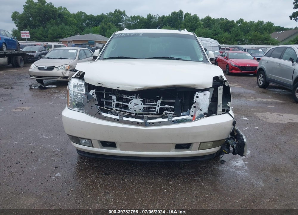 2011 CADILLAC ESCALADE ESV PREMIUM VIN: 1GYS4JEF3BR340736