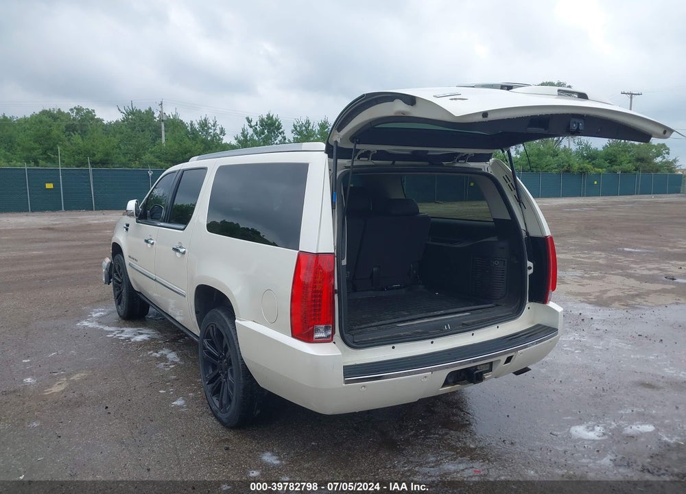 2011 CADILLAC ESCALADE ESV PREMIUM VIN: 1GYS4JEF3BR340736