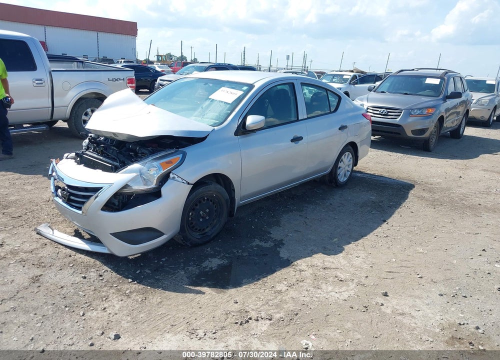 2017 NISSAN VERSA 1.6 S+ VIN: 3N1CN7AP0HL830160
