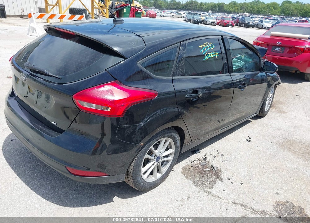 2017 FORD FOCUS VIN: 1FADP3K27HL295238