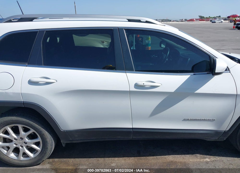2018 JEEP CHEROKEE LATITUDE PLUS FWD VIN: 1C4PJLLBXJD605955