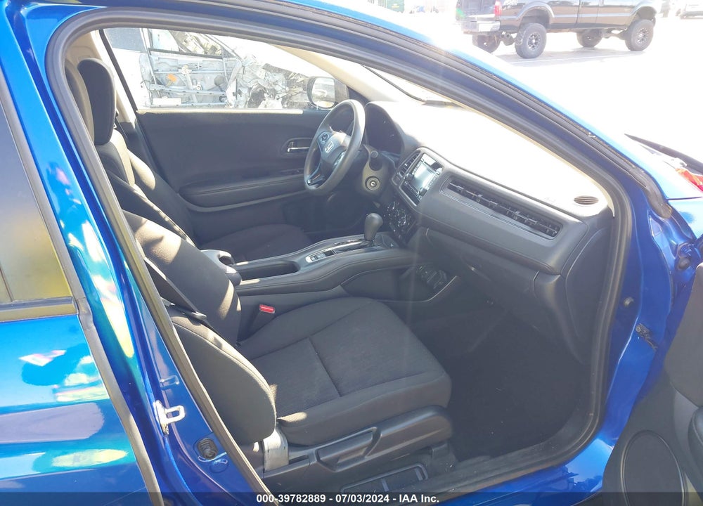 2018 HONDA HR-V LX VIN: 3CZRU6H36JG729138